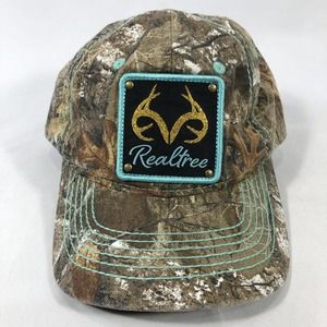 REALTREE HAT CAP SNAPBACK CAMO PATCH W/ BLUE OUTLINE ONE SIZE FITS MOST OSFM